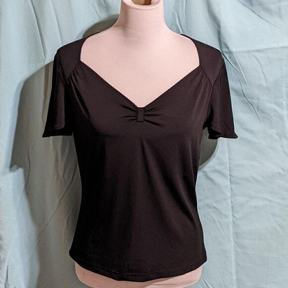 🆕NWT BLACK ANNE KLEIN SPORT SHORT SLEEVE TOP - SMALL - Picture 1 of 6